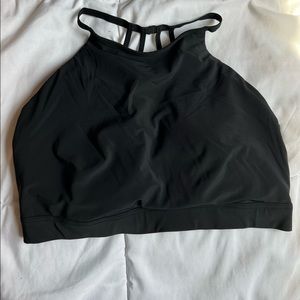 Black sports bra